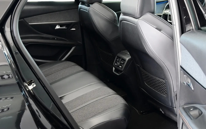 Peugeot 3008 cena 99999 przebieg: 78000, rok produkcji 2018 z Kłodawa małe 781